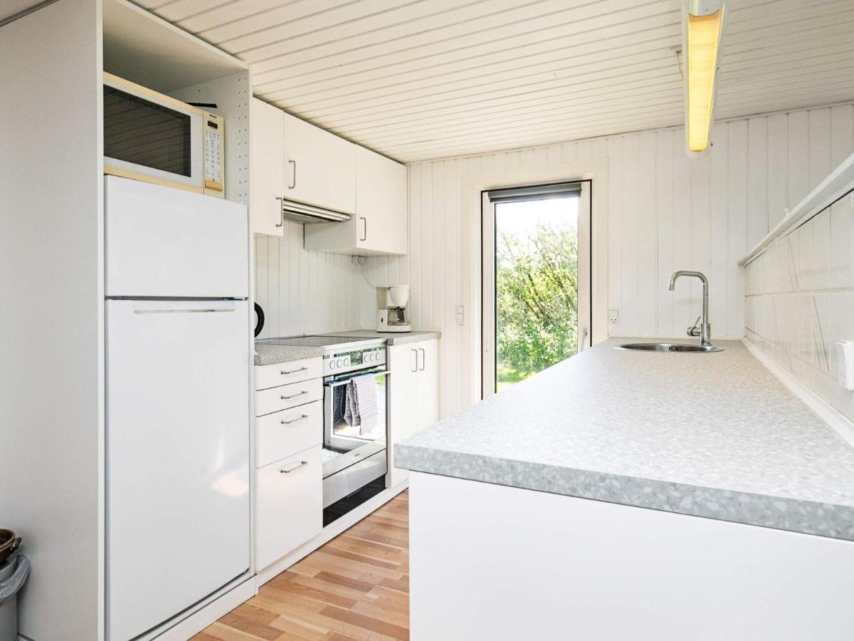 4 Person Holiday Home In L Kken Lokken Exterior photo