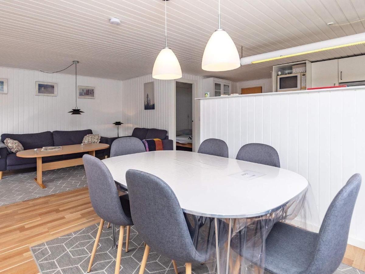 4 Person Holiday Home In L Kken Lokken Exterior photo